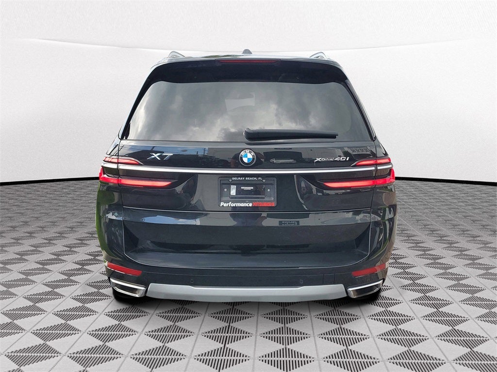 2023 BMW X7 xDrive40i