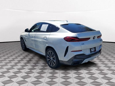 2021 BMW X6 M50i
