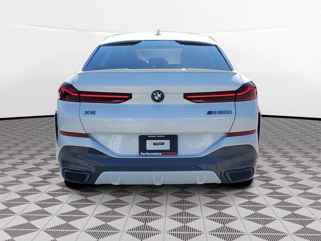 2021 BMW X6 M50i