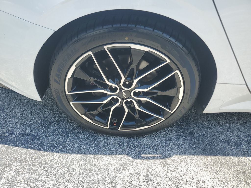 2023 Kia K5 GT