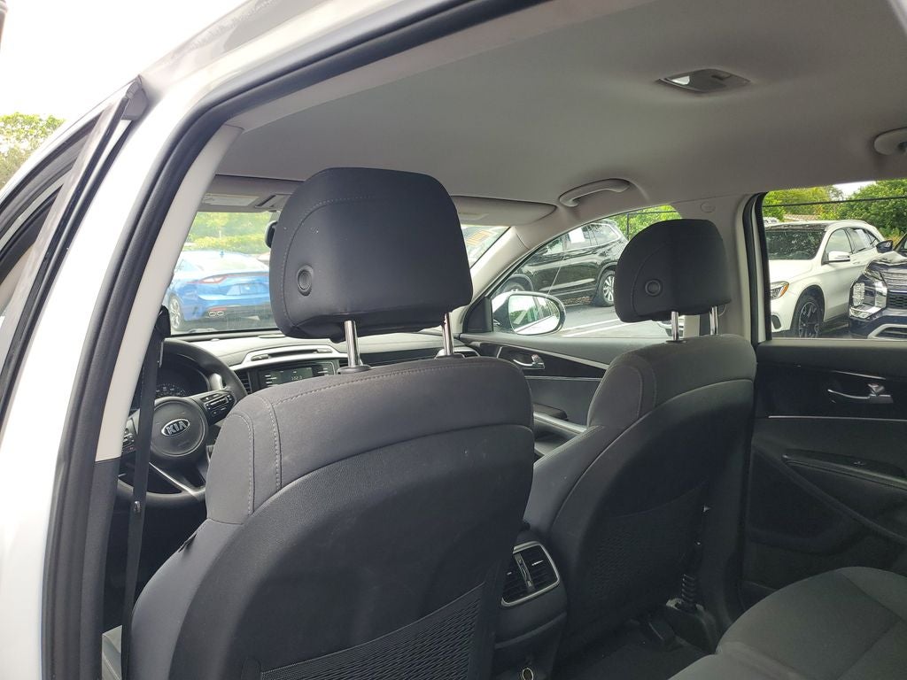 2017 Kia Sorento LX