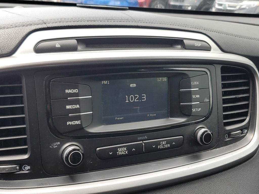 2017 Kia Sorento LX