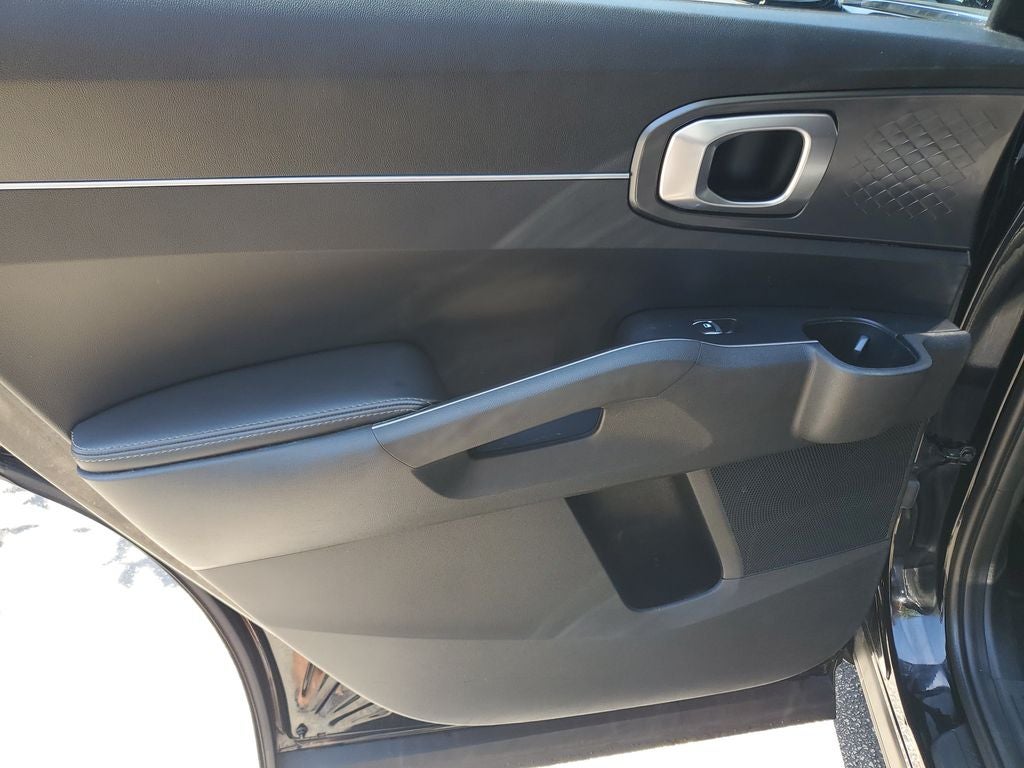 2022 Kia Sorento LX