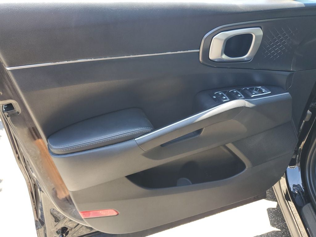 2022 Kia Sorento LX