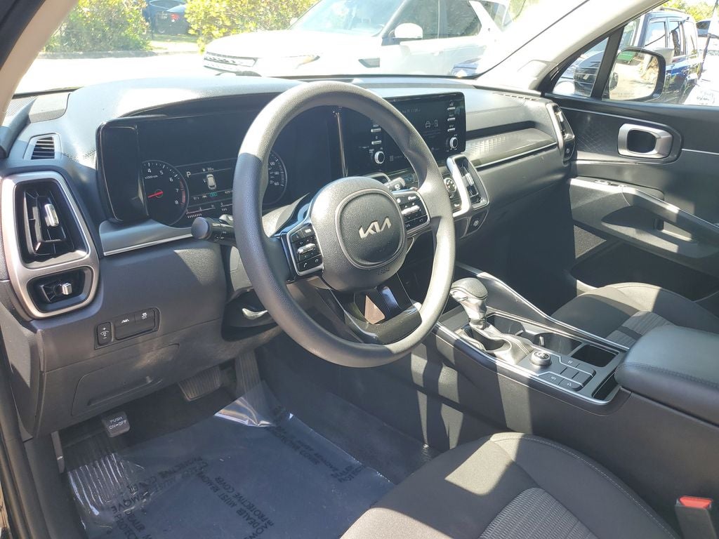 2022 Kia Sorento LX