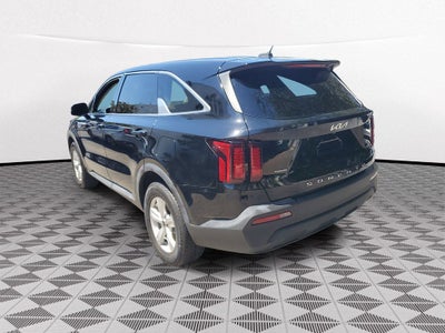 2022 Kia Sorento LX