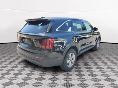 2022 Kia Sorento LX