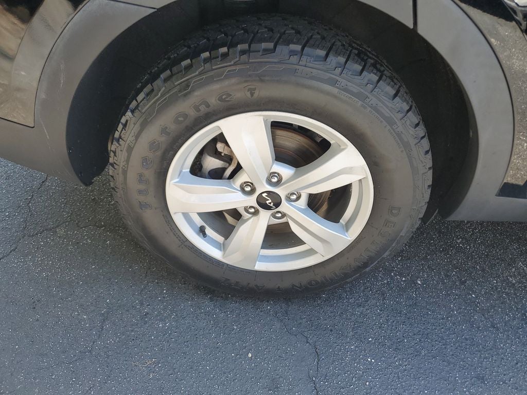 2022 Kia Sorento LX