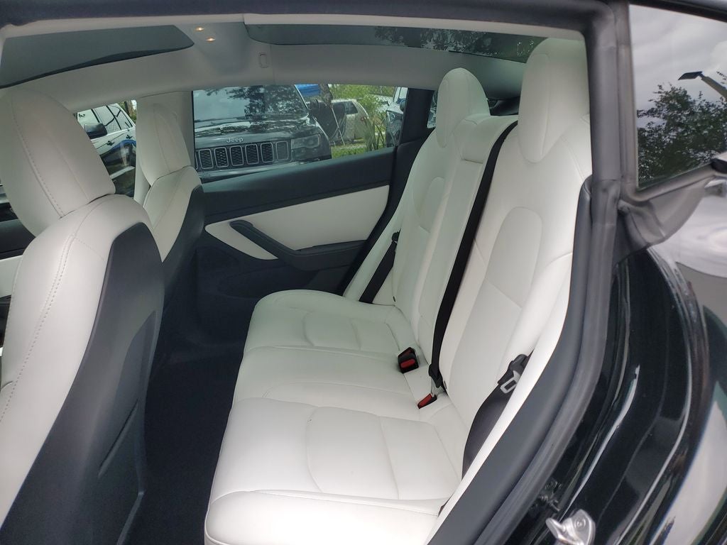 2021 Tesla Model 3 Long Range