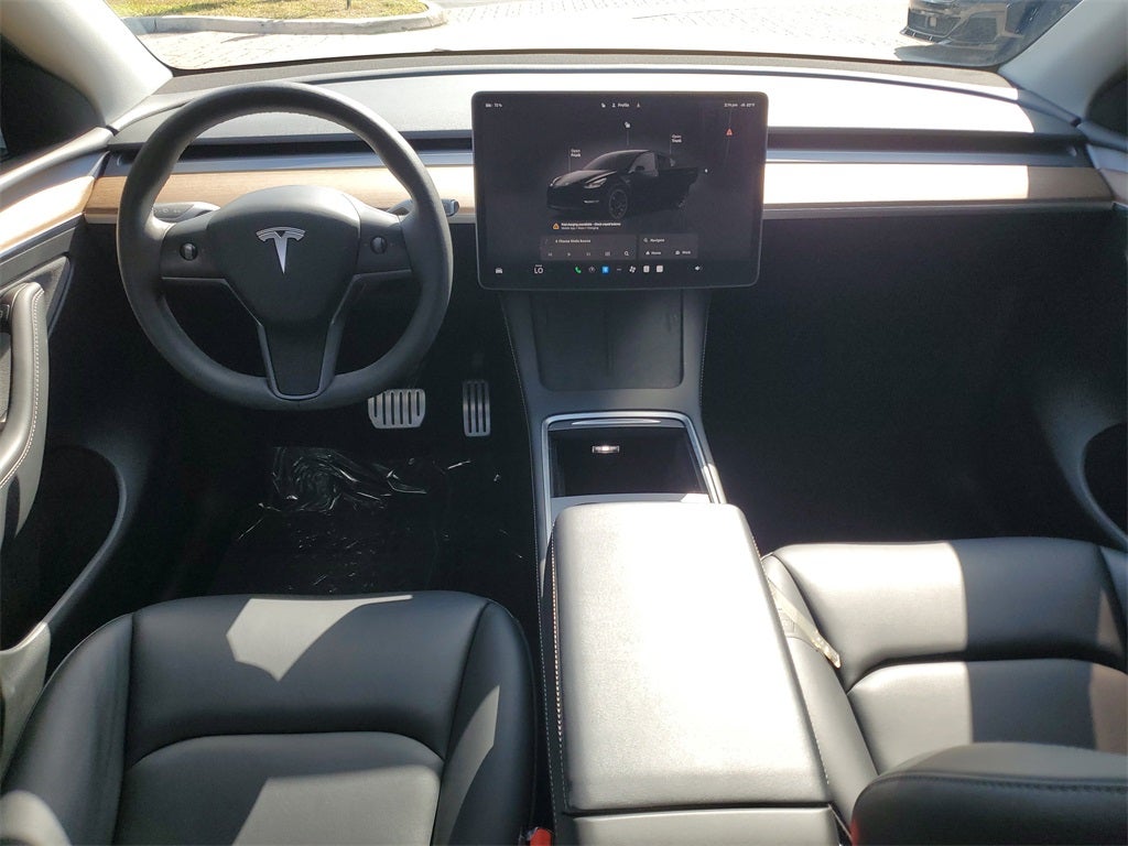 2024 Tesla Model Y Performance
