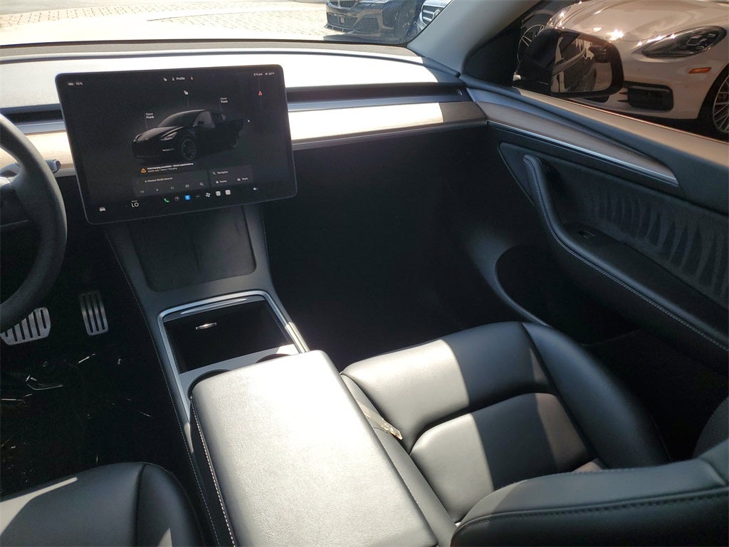 2024 Tesla Model Y Performance