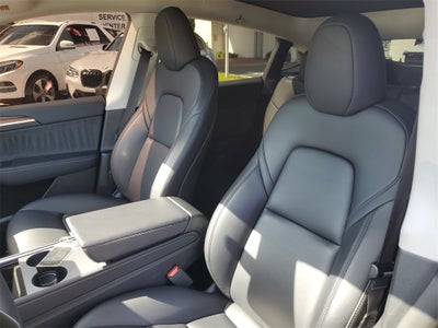 2024 Tesla Model Y Performance