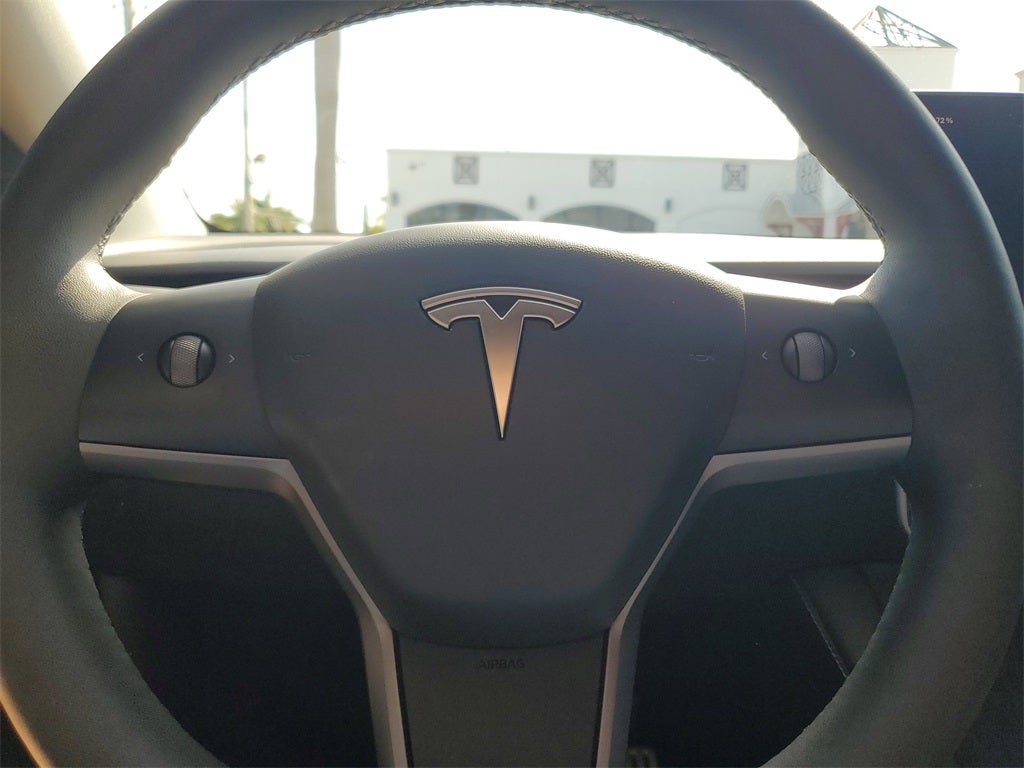 2024 Tesla Model Y Performance