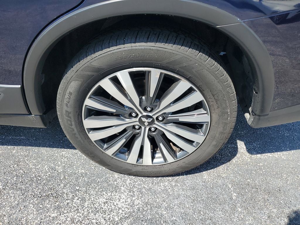 2020 Mitsubishi Outlander ES