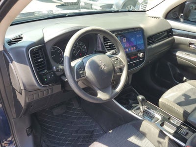 2020 Mitsubishi Outlander ES