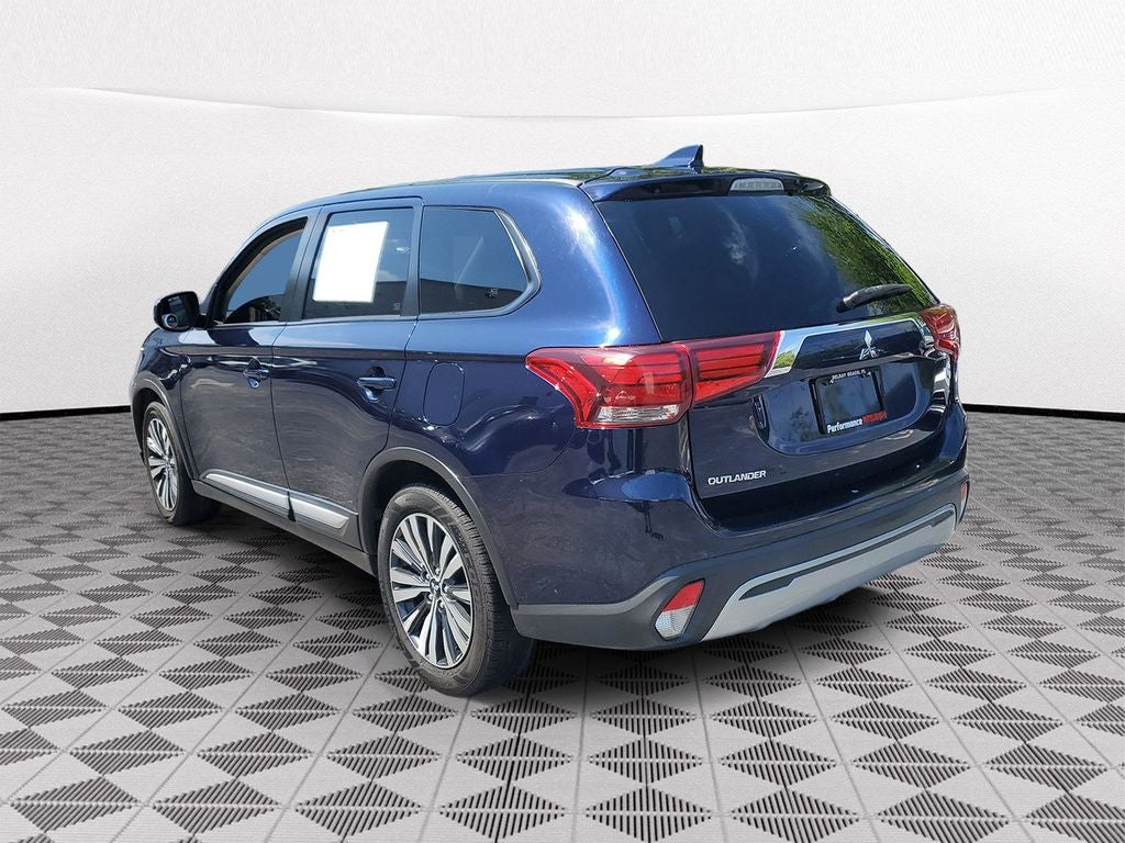 2020 Mitsubishi Outlander ES