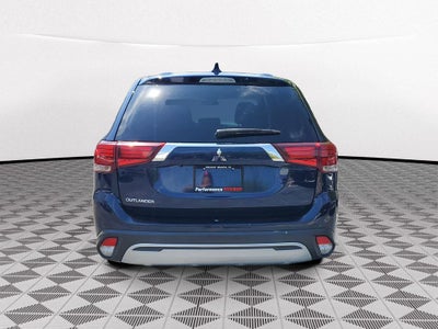 2020 Mitsubishi Outlander ES