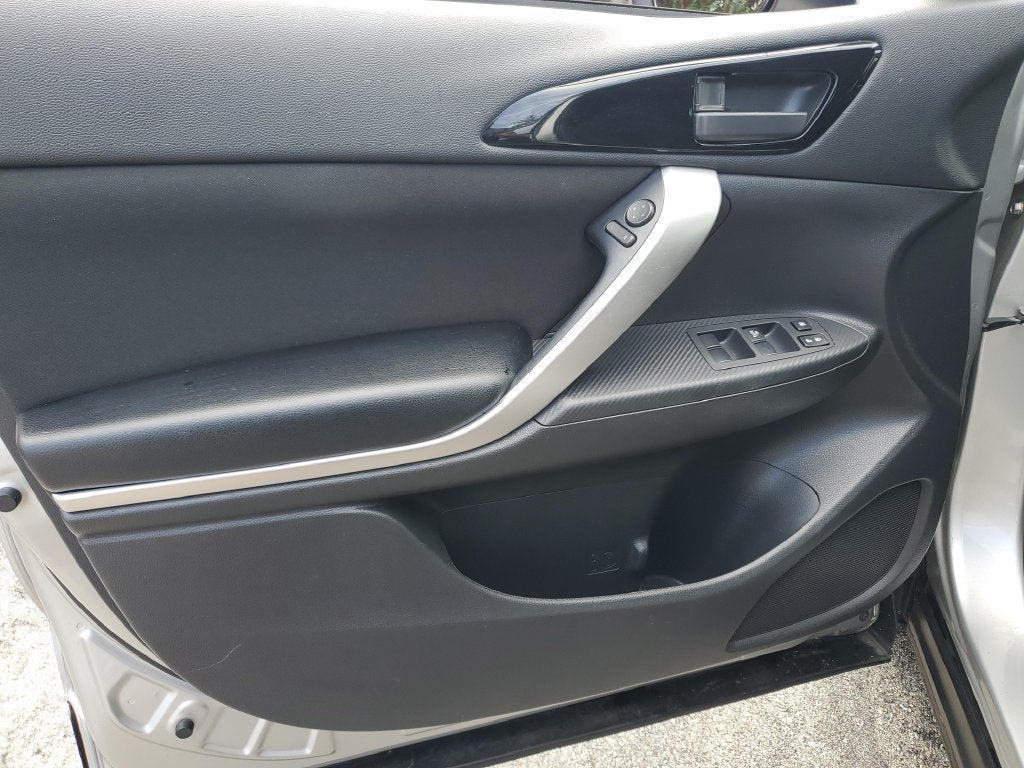 2019 Mitsubishi Eclipse Cross ES