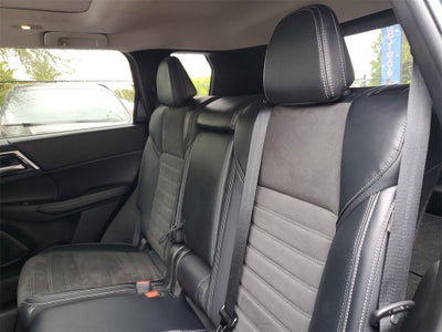 2023 Mitsubishi Outlander SE Special Edition