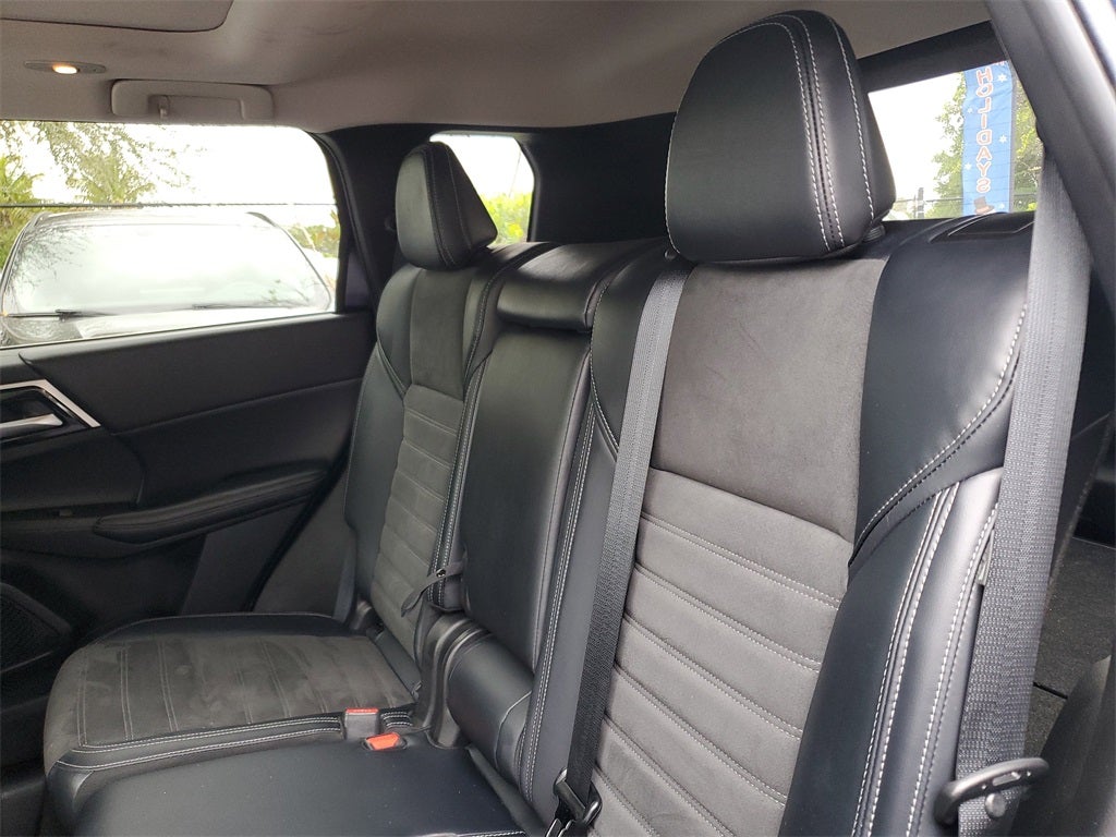 2023 Mitsubishi Outlander SE Special Edition