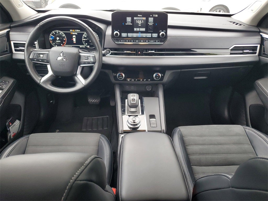 2023 Mitsubishi Outlander SE Special Edition