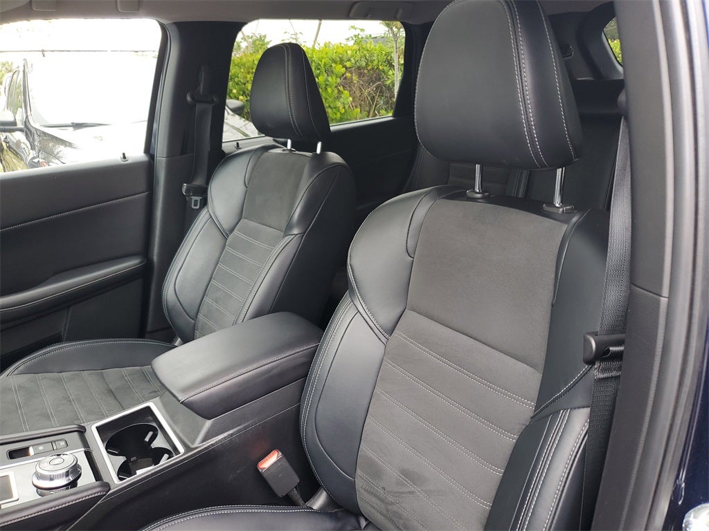 2023 Mitsubishi Outlander SE Special Edition