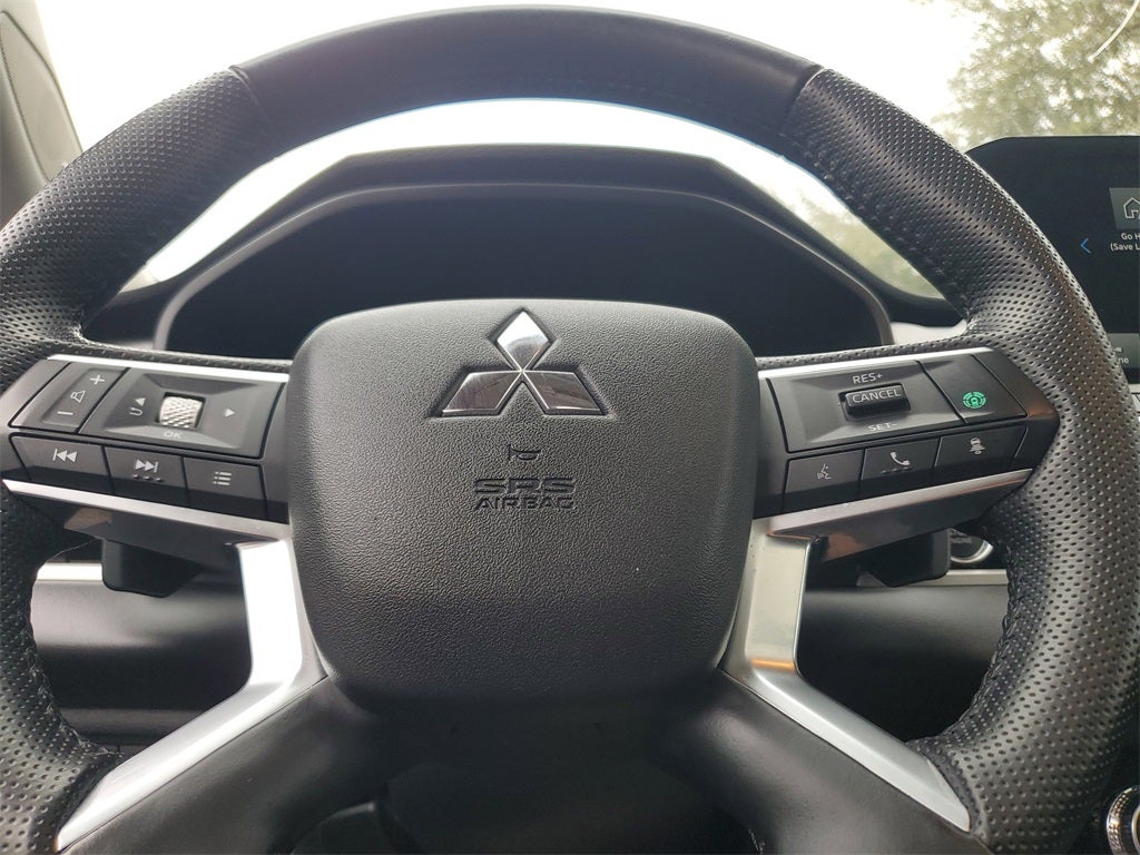 2023 Mitsubishi Outlander SE Special Edition