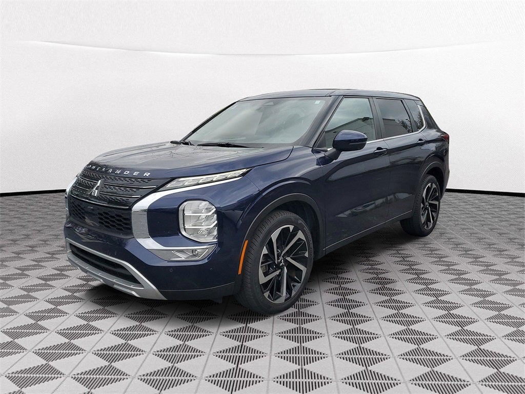 2023 Mitsubishi Outlander SE Special Edition