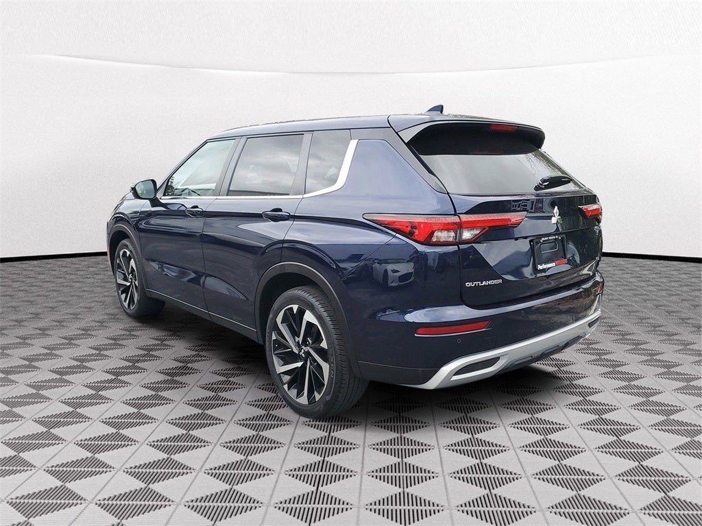 2023 Mitsubishi Outlander SE Special Edition