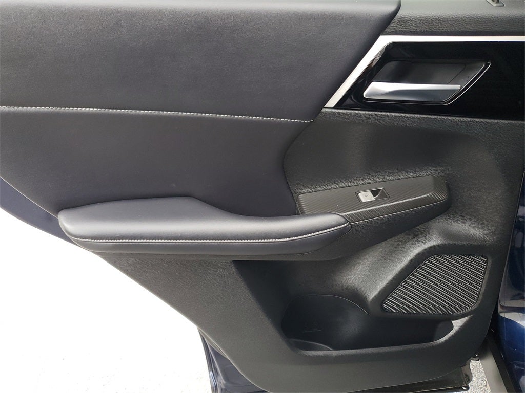 2023 Mitsubishi Outlander SE Special Edition