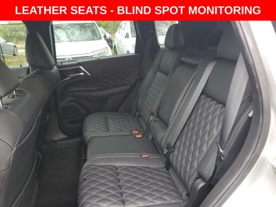 2023 Mitsubishi Outlander SEL