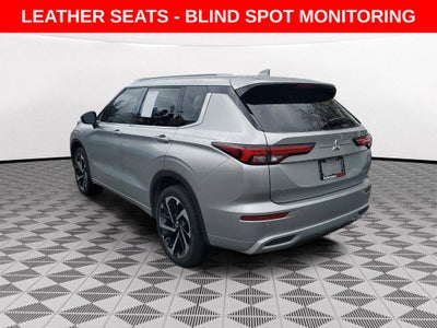 2023 Mitsubishi Outlander SEL