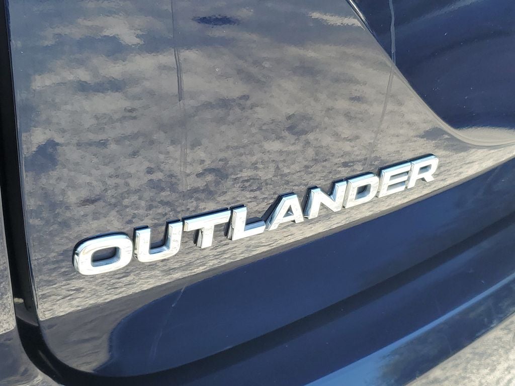 2022 Mitsubishi Outlander SEL