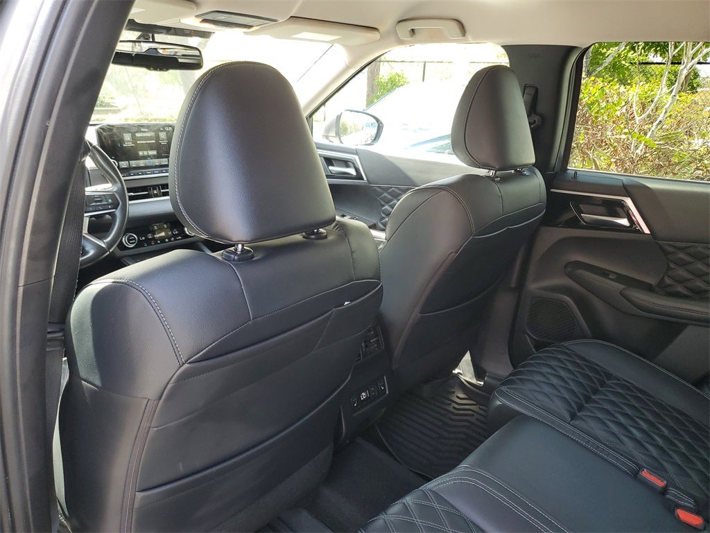 2022 Mitsubishi Outlander SEL