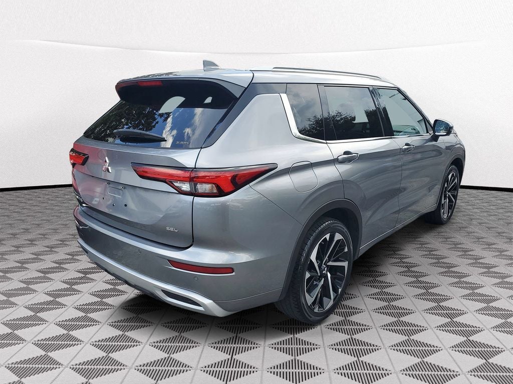 2022 Mitsubishi Outlander SEL