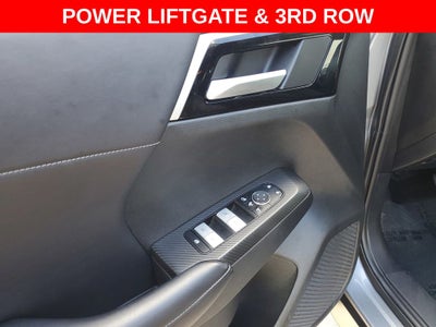 2024 Mitsubishi Outlander Base