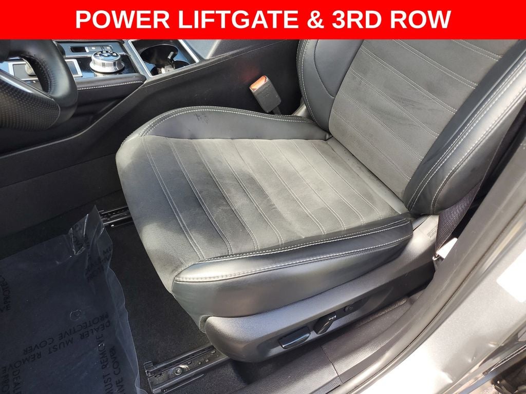 2024 Mitsubishi Outlander Base