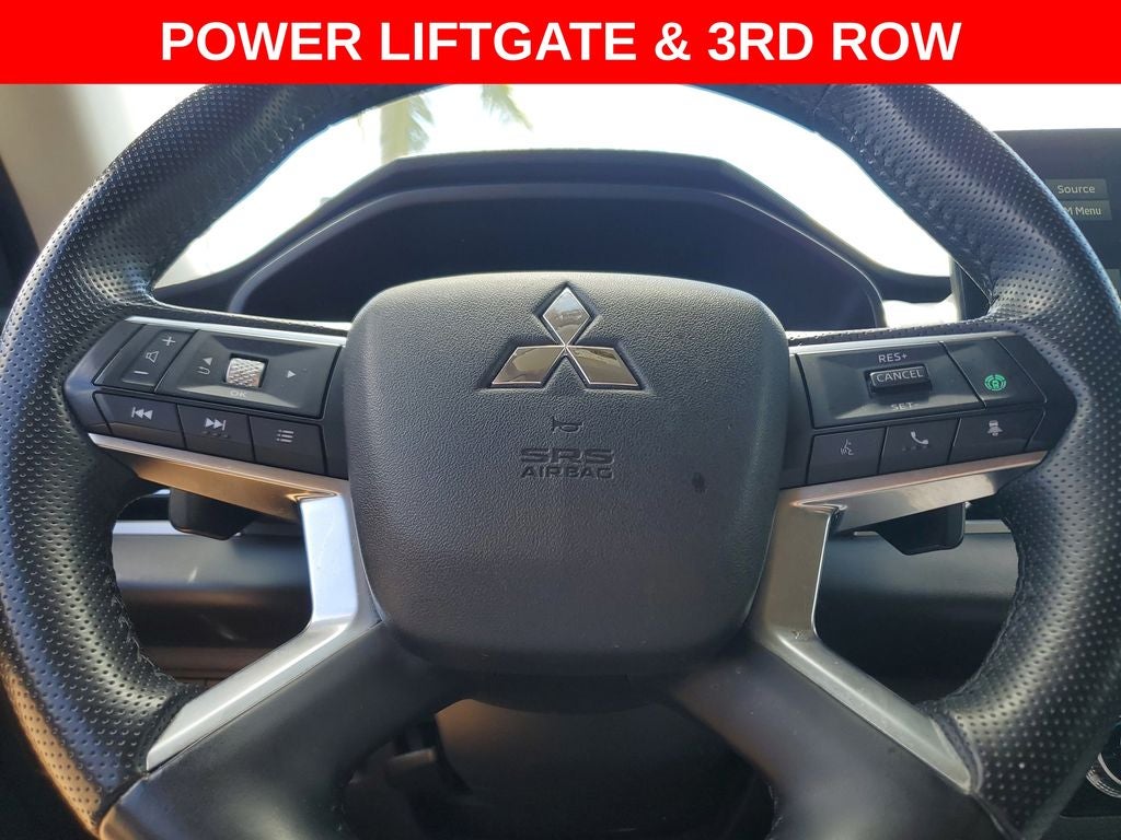 2024 Mitsubishi Outlander Base