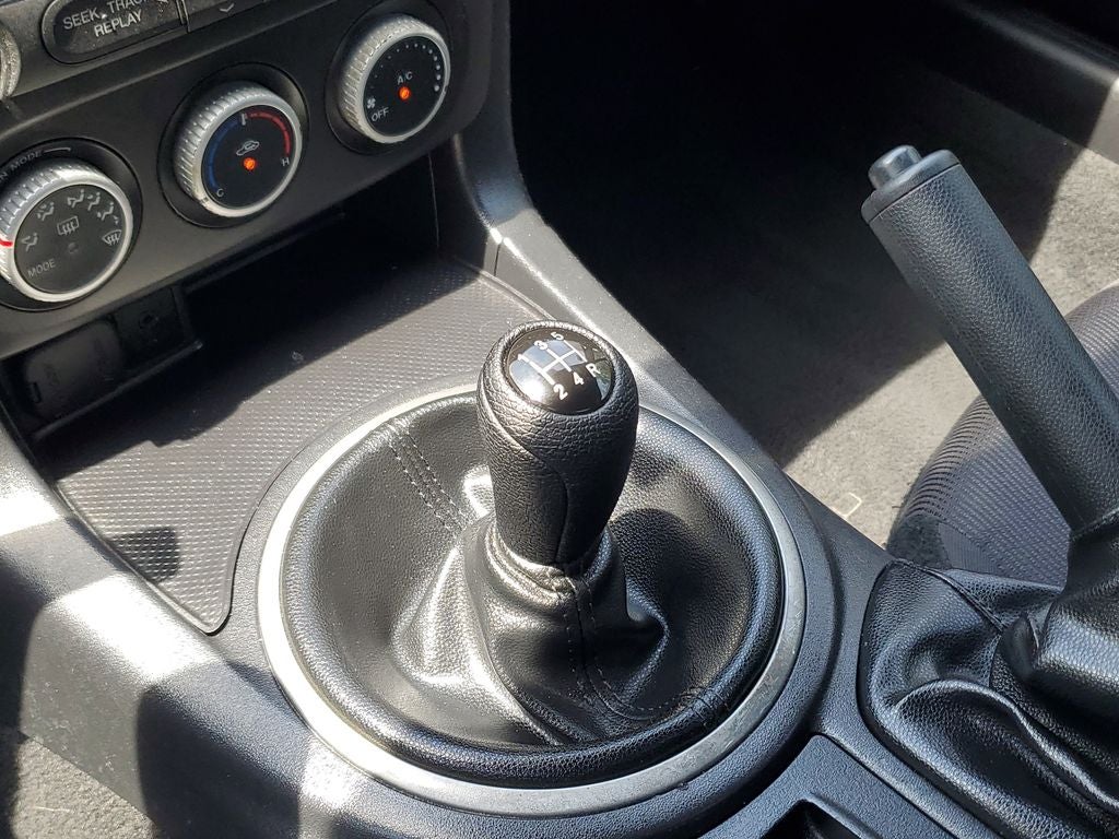 2013 Mazda Mazda Miata Sport