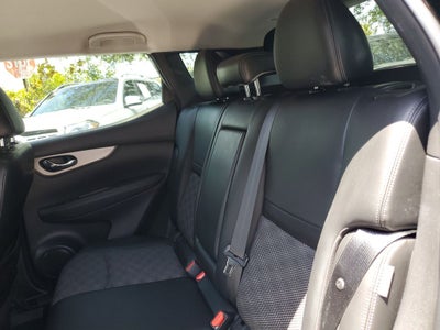 2020 Nissan Rogue Sport SV