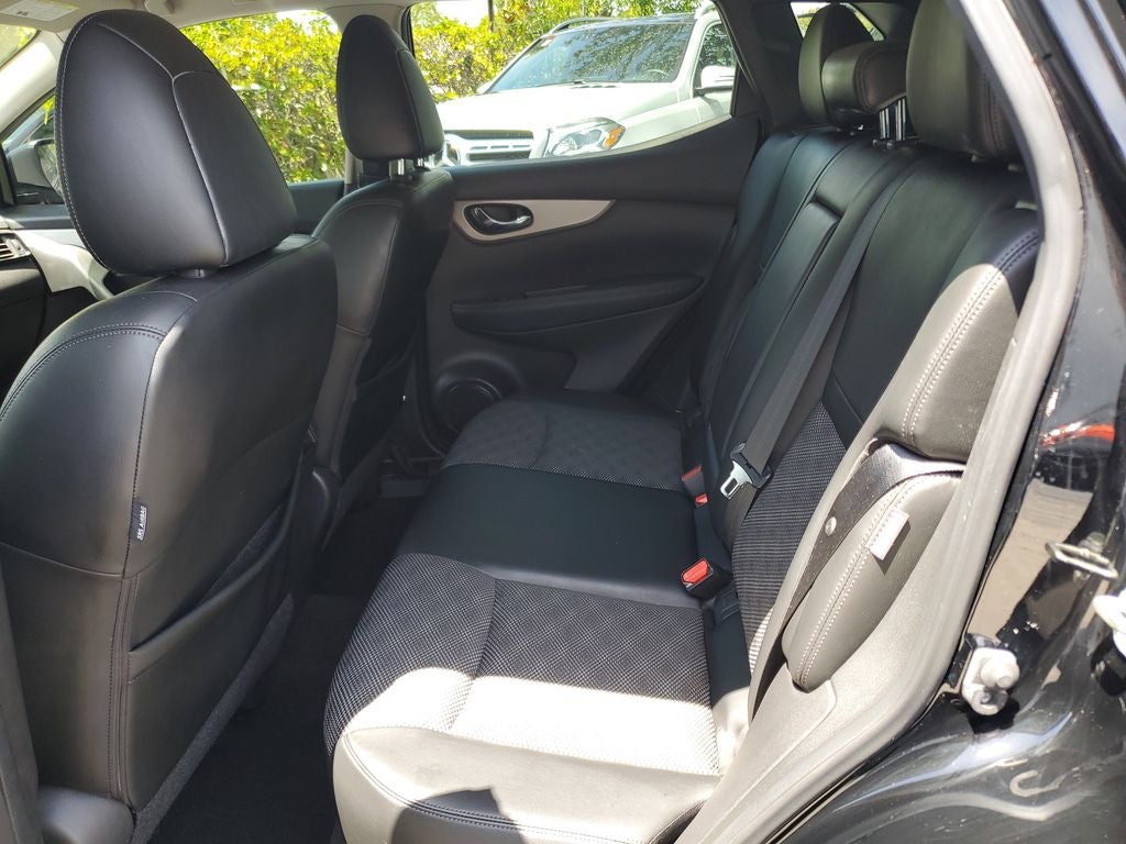 2020 Nissan Rogue Sport SV