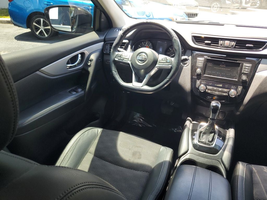 2020 Nissan Rogue Sport SV