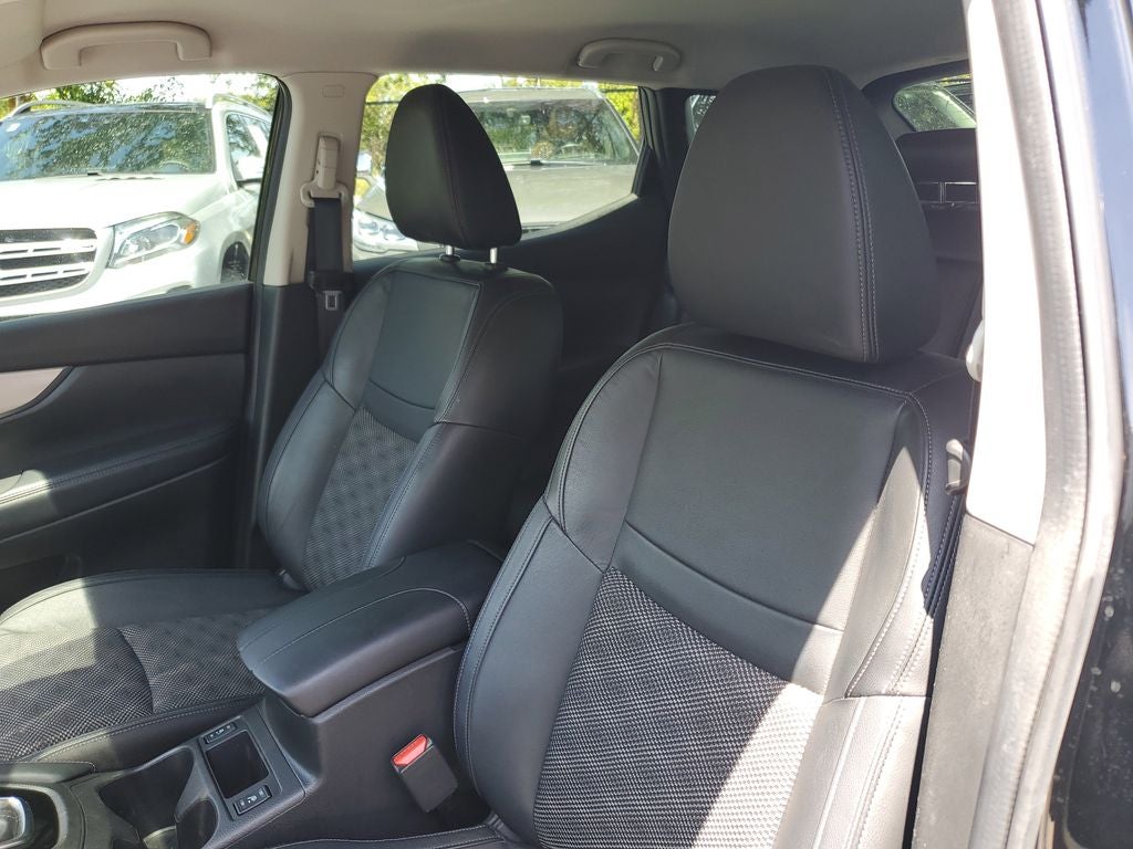 2020 Nissan Rogue Sport SV
