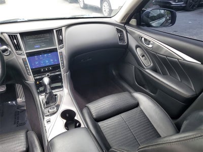 2017 INFINITI Q50 Sport SUNROOF