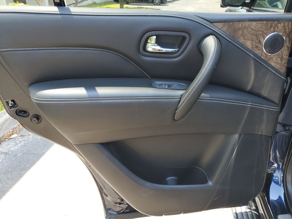 2021 INFINITI QX80 Premium Select