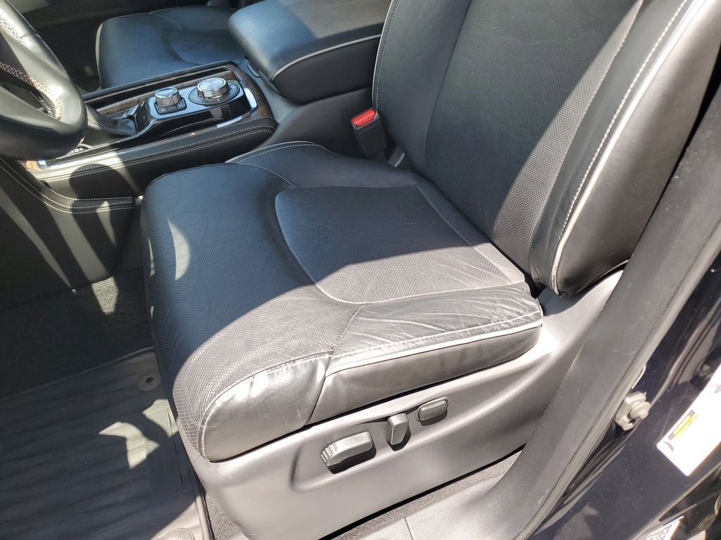 2021 INFINITI QX80 Premium Select