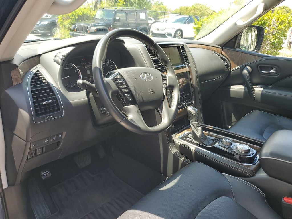 2021 INFINITI QX80 Premium Select