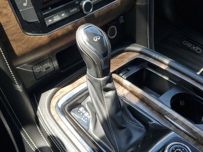 2021 INFINITI QX80 Premium Select