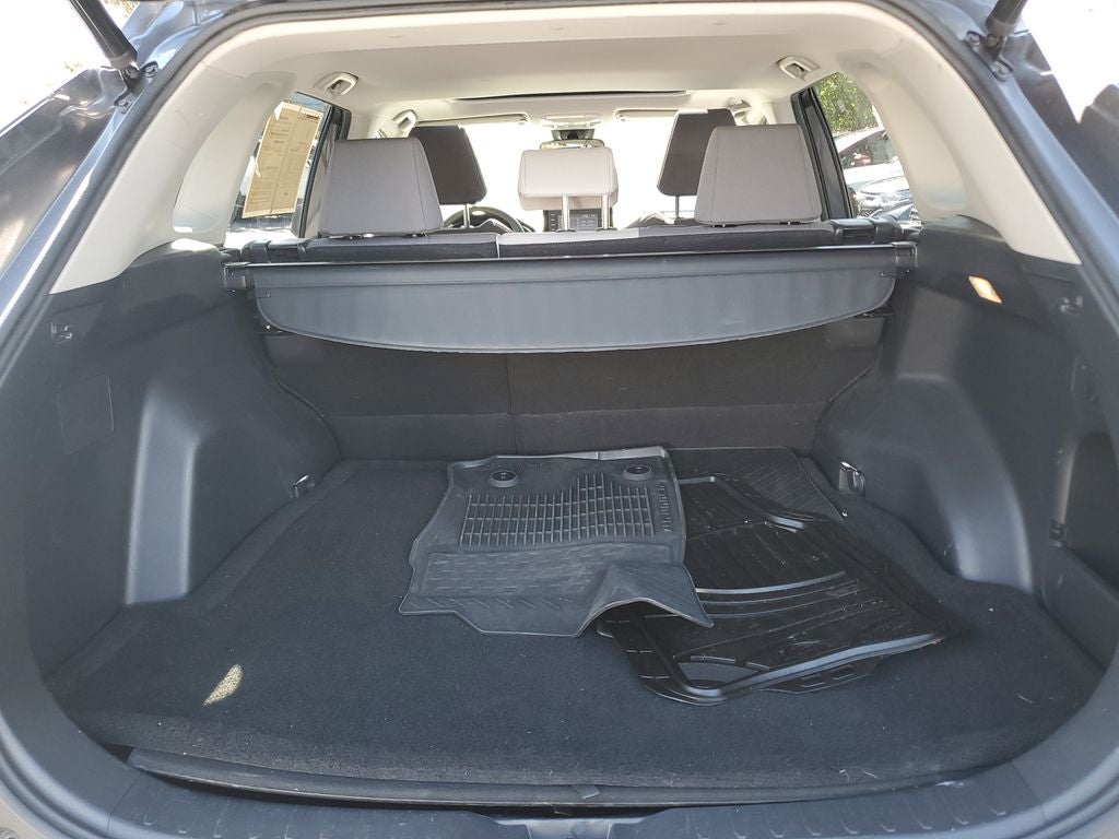 2020 Toyota RAV4 XLE SUNROOF