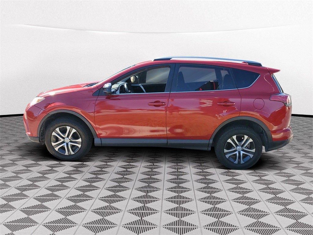2017 Toyota RAV4 LE